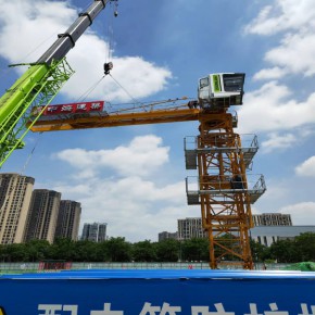 无锡施工电梯 江苏雄盛设备租赁 泰兴施工电梯
