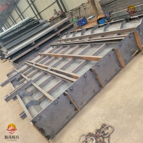 混凝土围墙模具 源茂拼装式围墙板模具 拼装式围墙钢模具按需生产
