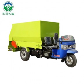 柴油三轮投料车