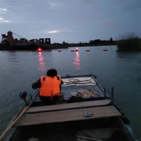江面闸口区域拦船警示浮排 可配套装警示灯