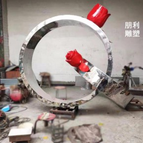 发光雕塑戒指元素 生态园类型圆环组合 镂空戒指雕塑厂家