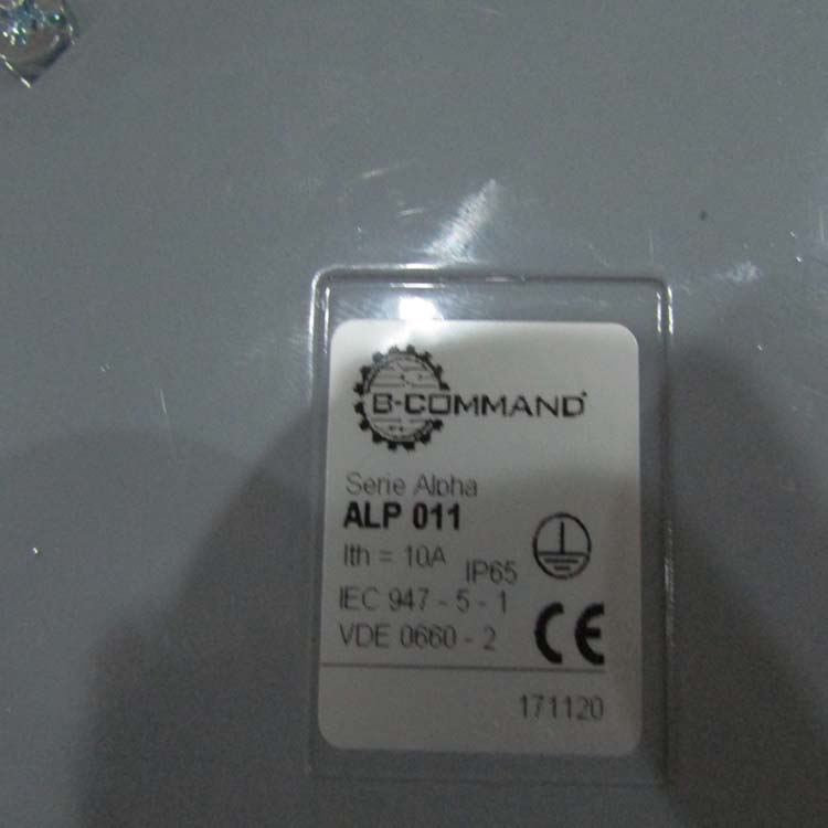 B-COMMAND 限位开关 .ALP011(1).jpg