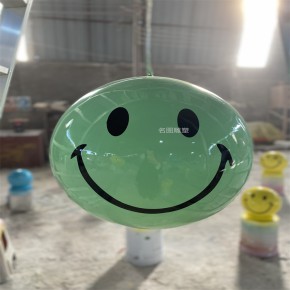 玻璃钢大笑脸雕塑 卡通表情包雕塑 圆球雕塑模型