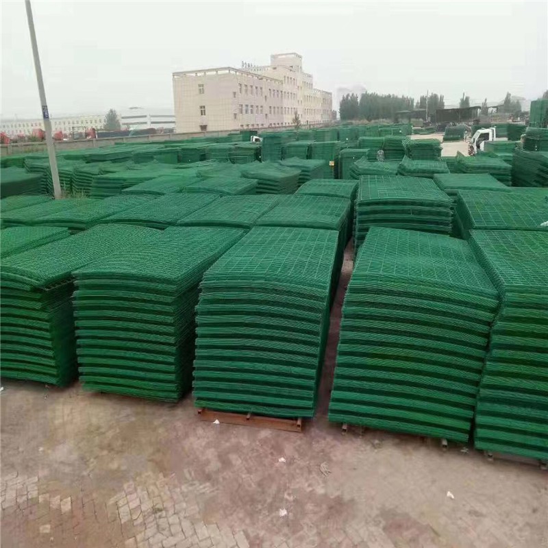 af0bb44d7bf58c955703
