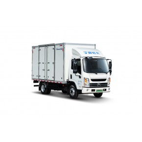 宇通轻卡通过了300万公里可靠性验证，如淋雨、涉水实验以及高、低温极限环境测试等