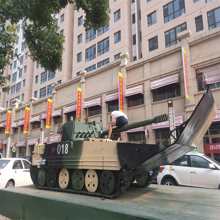 山东威海市开动版装甲车租赁T-34坦克模型生产厂家定制