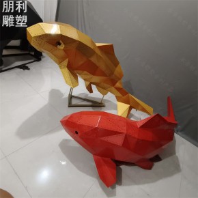 标准彩色鲤鱼雕塑种类 室外小鱼雕塑案例 鲤鱼雕塑厂家制作厂家