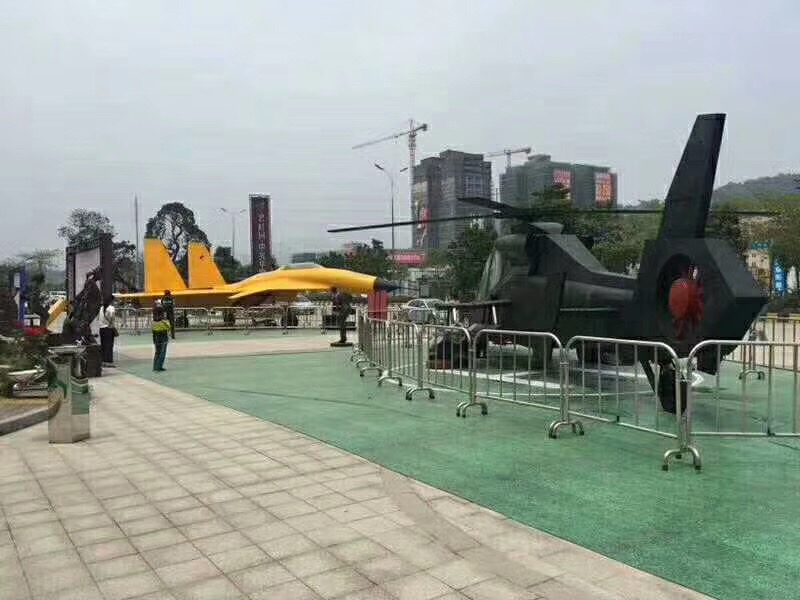 国防教育基地军事模型设备生产厂家