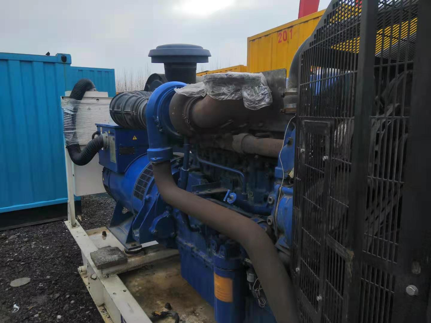 海南贵南静压桩机13500KVA1800转发电机出租