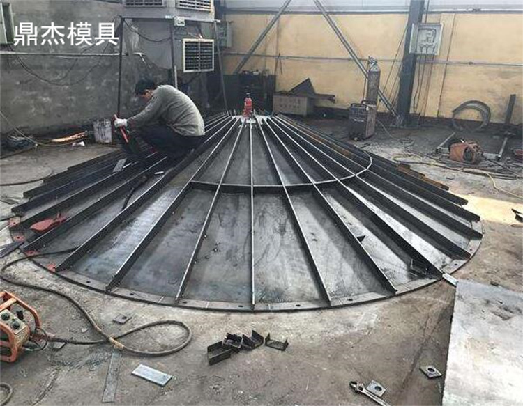 湖北浇筑混凝土风电模具钢 结构稳定-鼎杰模具