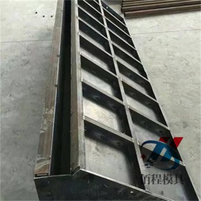 吉林道路防撞墙模具制作工艺-江西水泥防撞墙模具设计理念