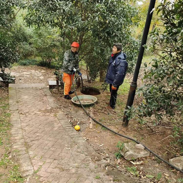 无锡锡山区东港塘管道修复 市政管 道清淤检测 高标准 关爱员工