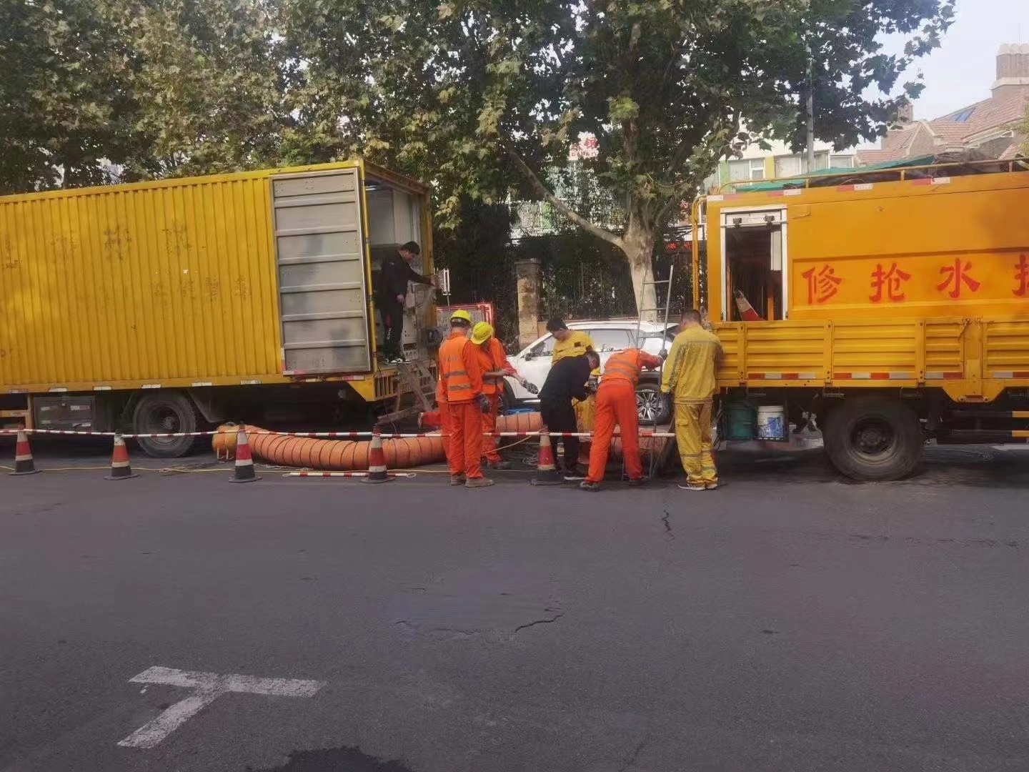 承接上海杨浦区市政管道修复 局部树脂固化修复联系君得利