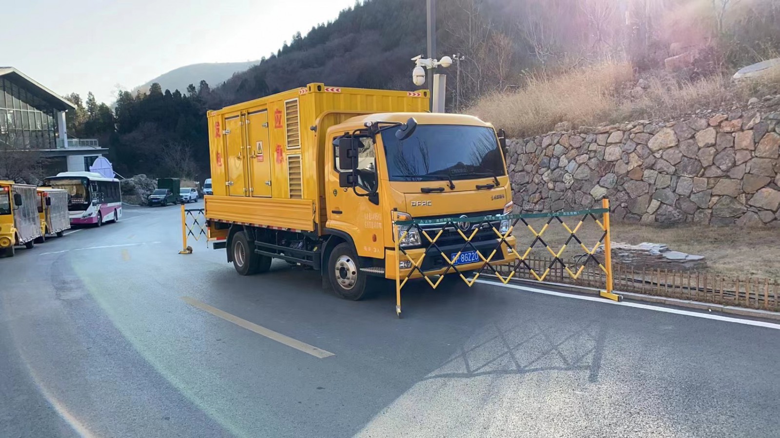 雨花台区发电机租赁 租赁大型发电车 诚心合作